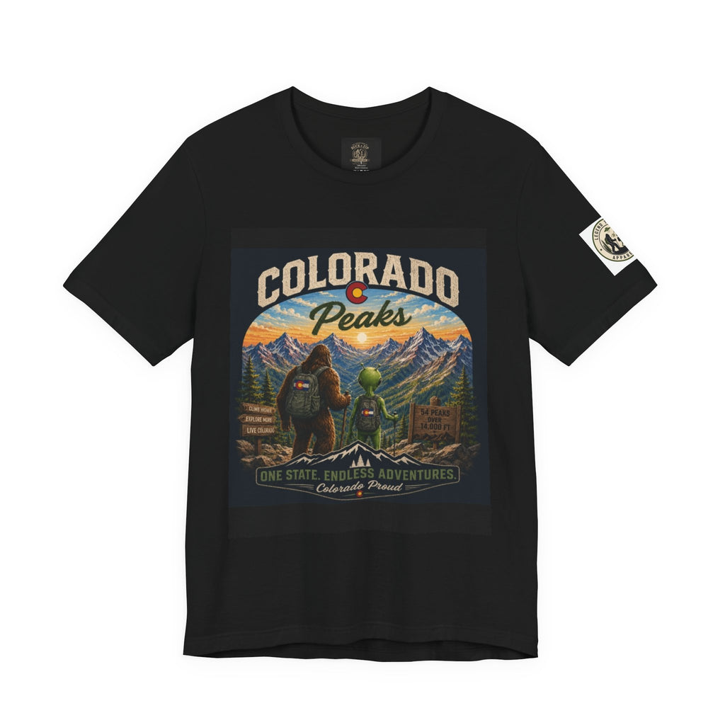 Colorado Peaks T‑Shirt — Retro Mountain Adventure Tee