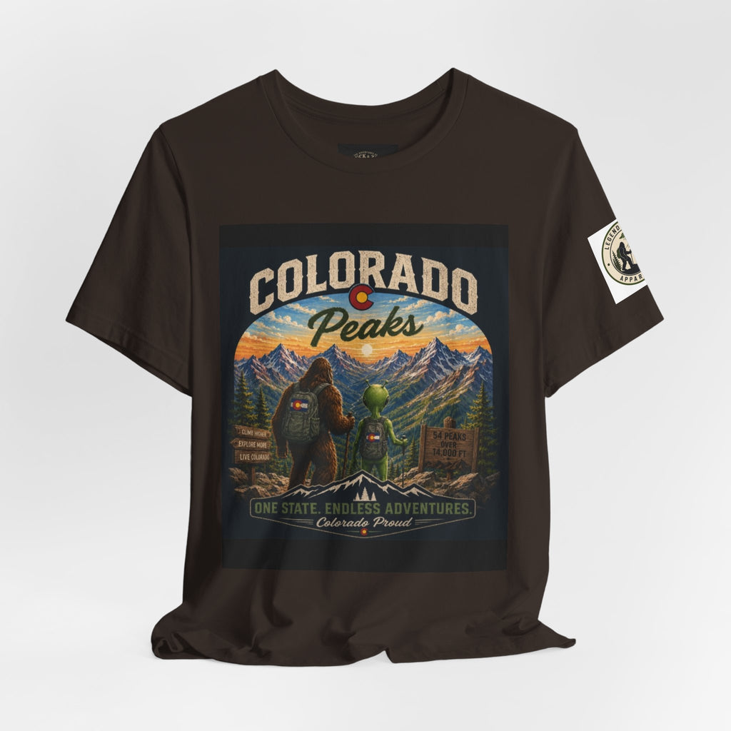 Colorado Peaks T‑Shirt — Retro Mountain Adventure Tee