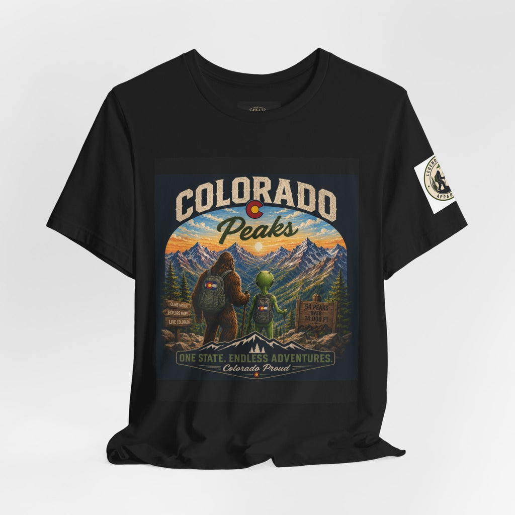 Colorado Peaks T‑Shirt — Retro Mountain Adventure Tee
