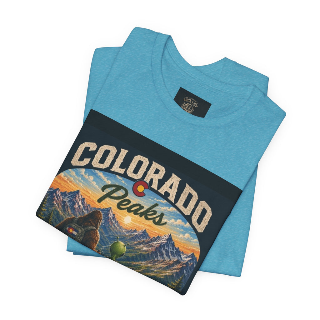 Colorado Peaks T‑Shirt — Retro Mountain Adventure Tee